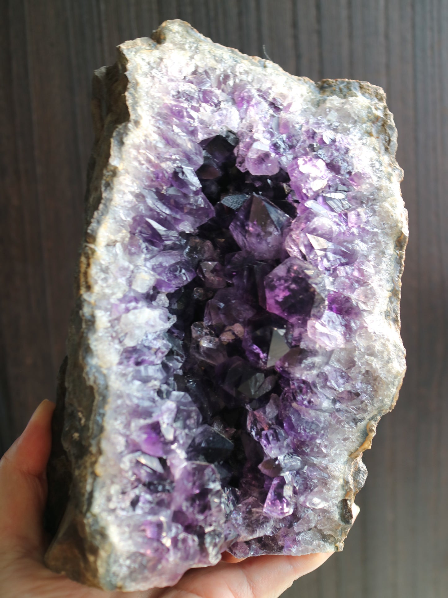 ウルグアイ産 アメジスト ジオード 2 Amethyst Geode