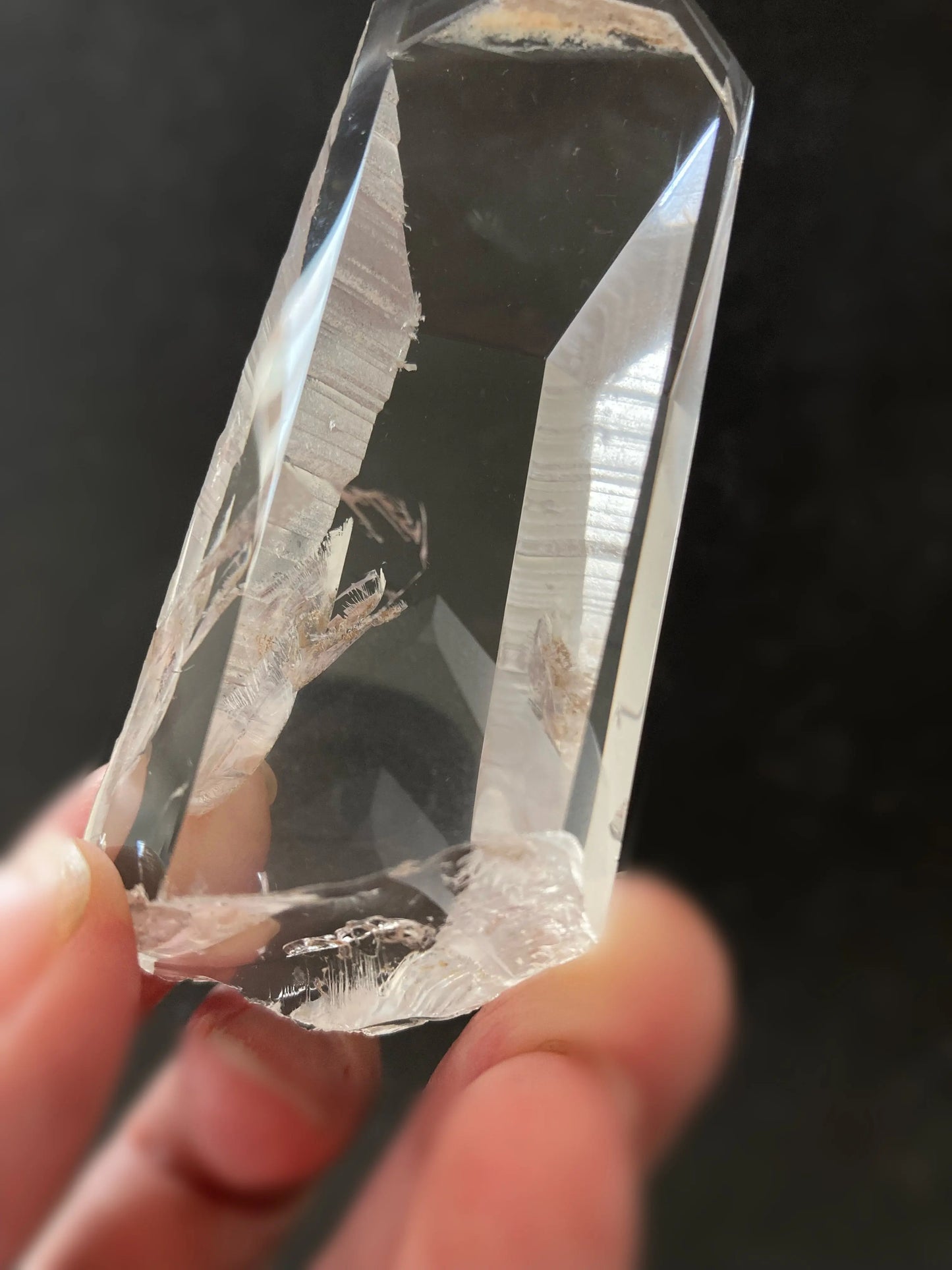 レムリアン シード クォーツ ポイント(ファントム)8cm x 3cm x 2.4cm、87g