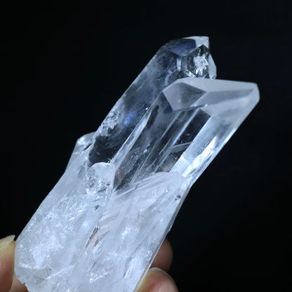 コロンビア産 クォーツ クラスター 1 Quartz Cluster, Columbia  小さい 手のひらサイズ　サイズ：7cm x 4cm x 2.6cm、103g