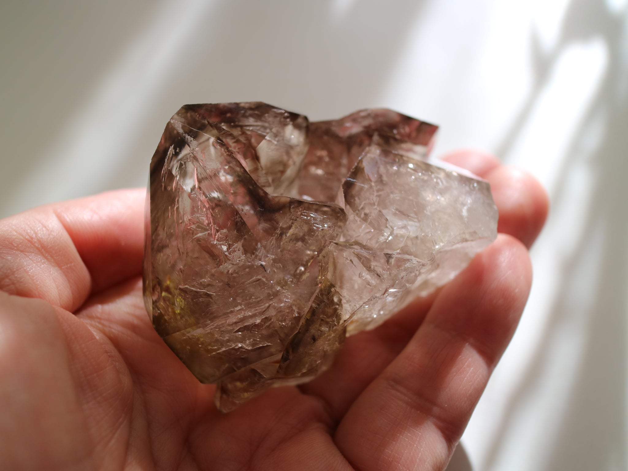 スモーキー エレスチャル クォーツ4 Smokey Elestial Quartz 4 – ryn