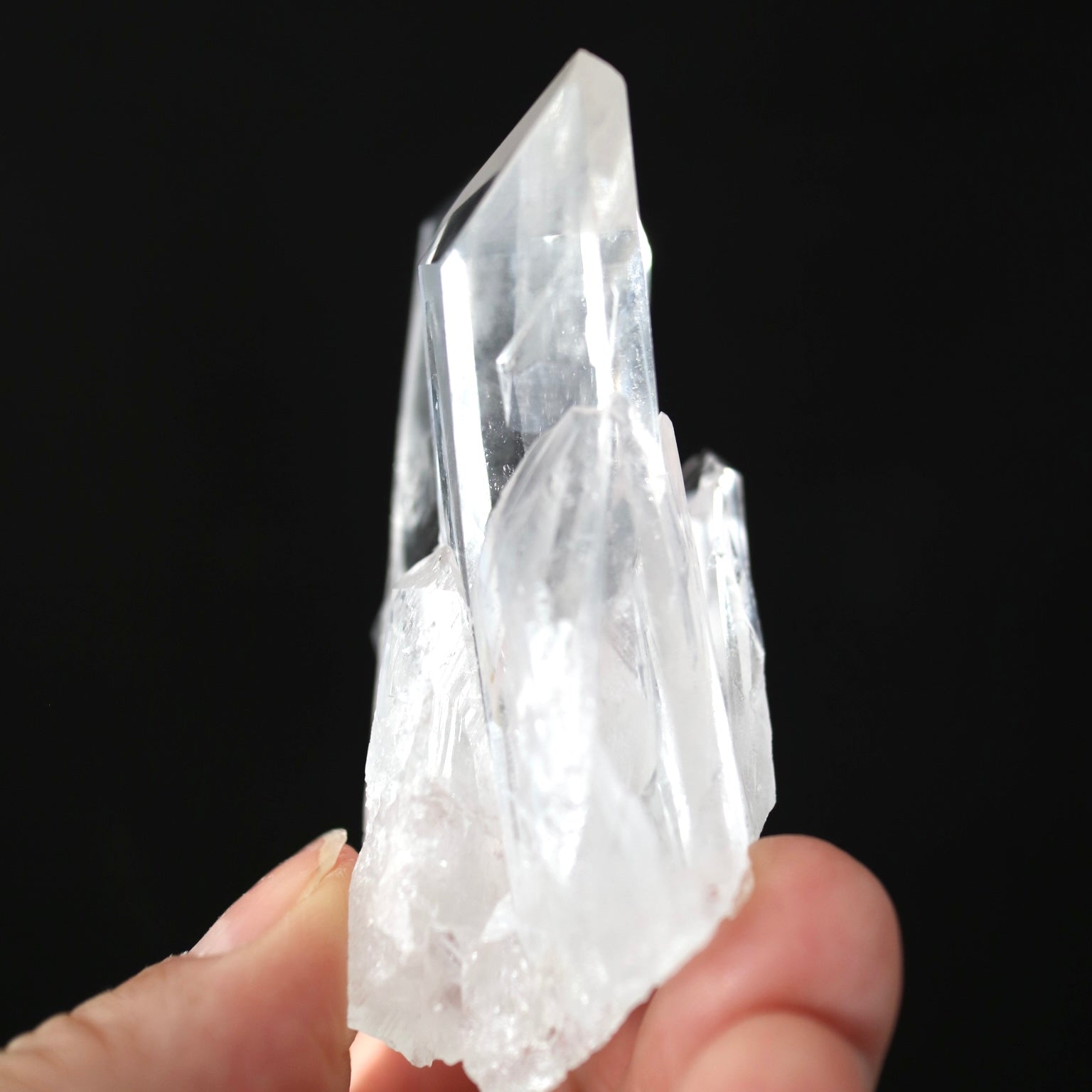 コロンビア産 クォーツ クラスター 1 Quartz Cluster, Columbia  小さい 手のひらサイズ　サイズ：7cm x 4cm x 2.6cm、103g