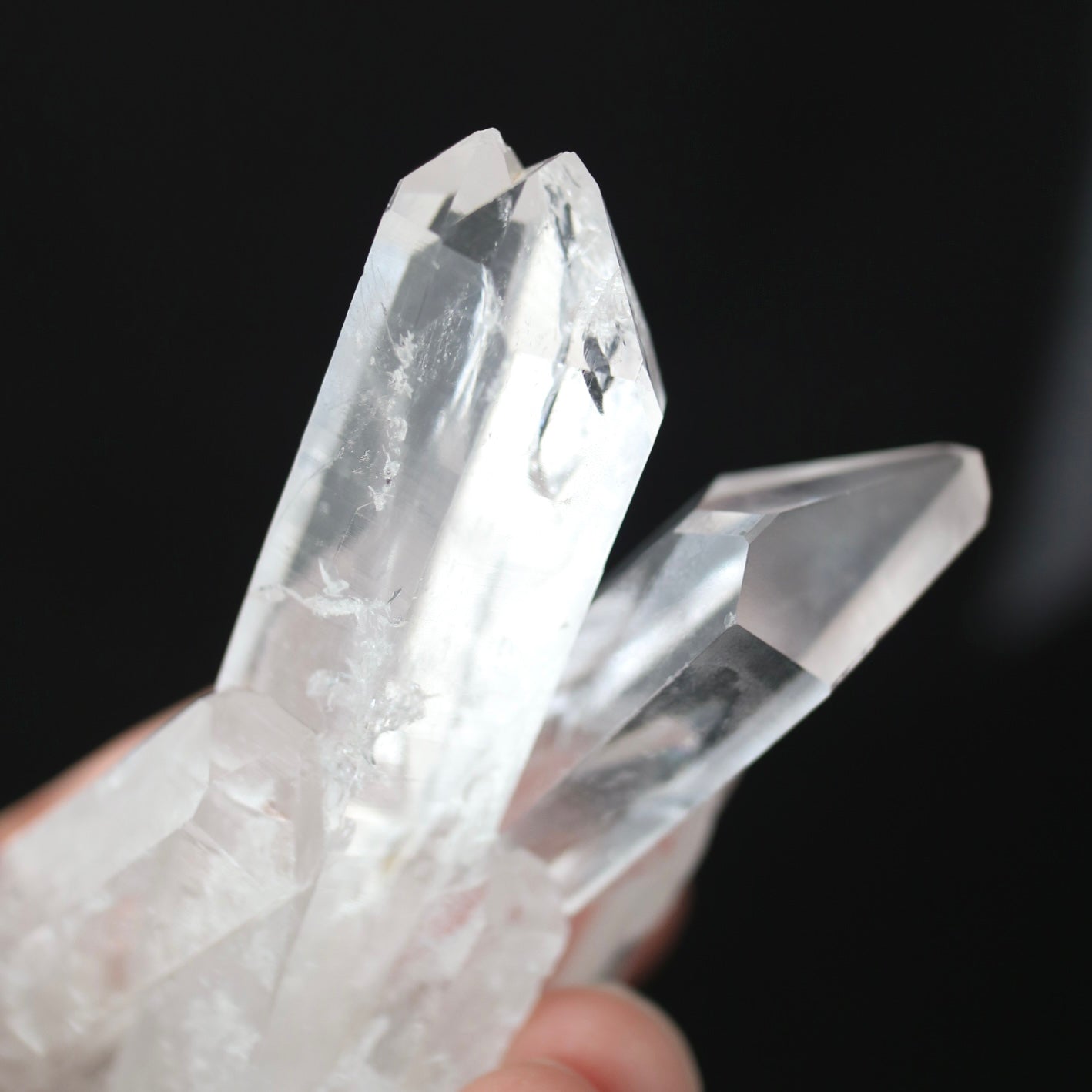 コロンビア産 クォーツ クラスター 1 Quartz Cluster, Columbia  小さい 手のひらサイズ　サイズ：7cm x 4cm x 2.6cm、103g