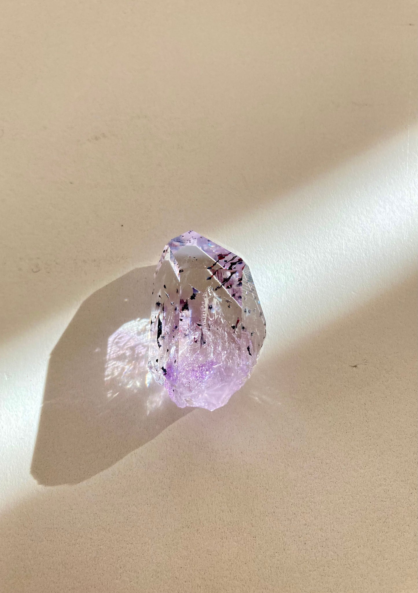 『 ブランドバーグ アメシスト with ヘマタイト 』6  Brandberg Amethyst with Hematite flecks 6