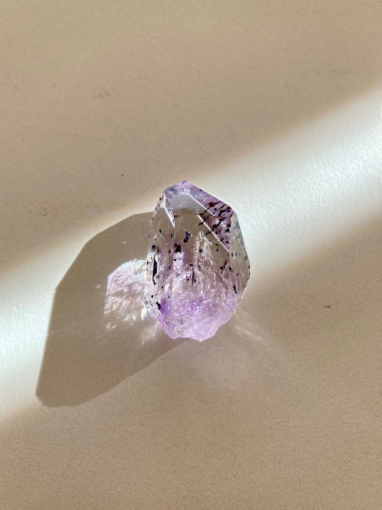 『 ブランドバーグ アメシスト with ヘマタイト 』6  Brandberg Amethyst with Hematite flecks 6