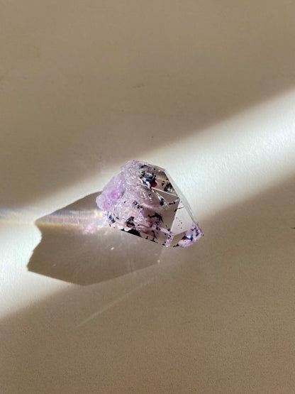 『 ブランドバーグ アメシスト with ヘマタイト 』6  Brandberg Amethyst with Hematite flecks 6