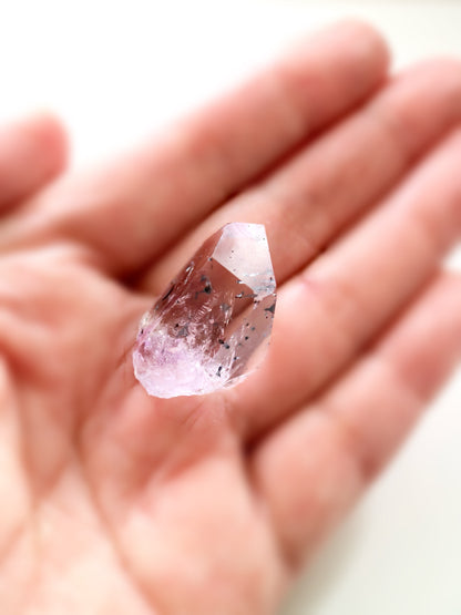 『 ブランドバーグ アメシスト with ヘマタイト 』6  Brandberg Amethyst with Hematite flecks 6