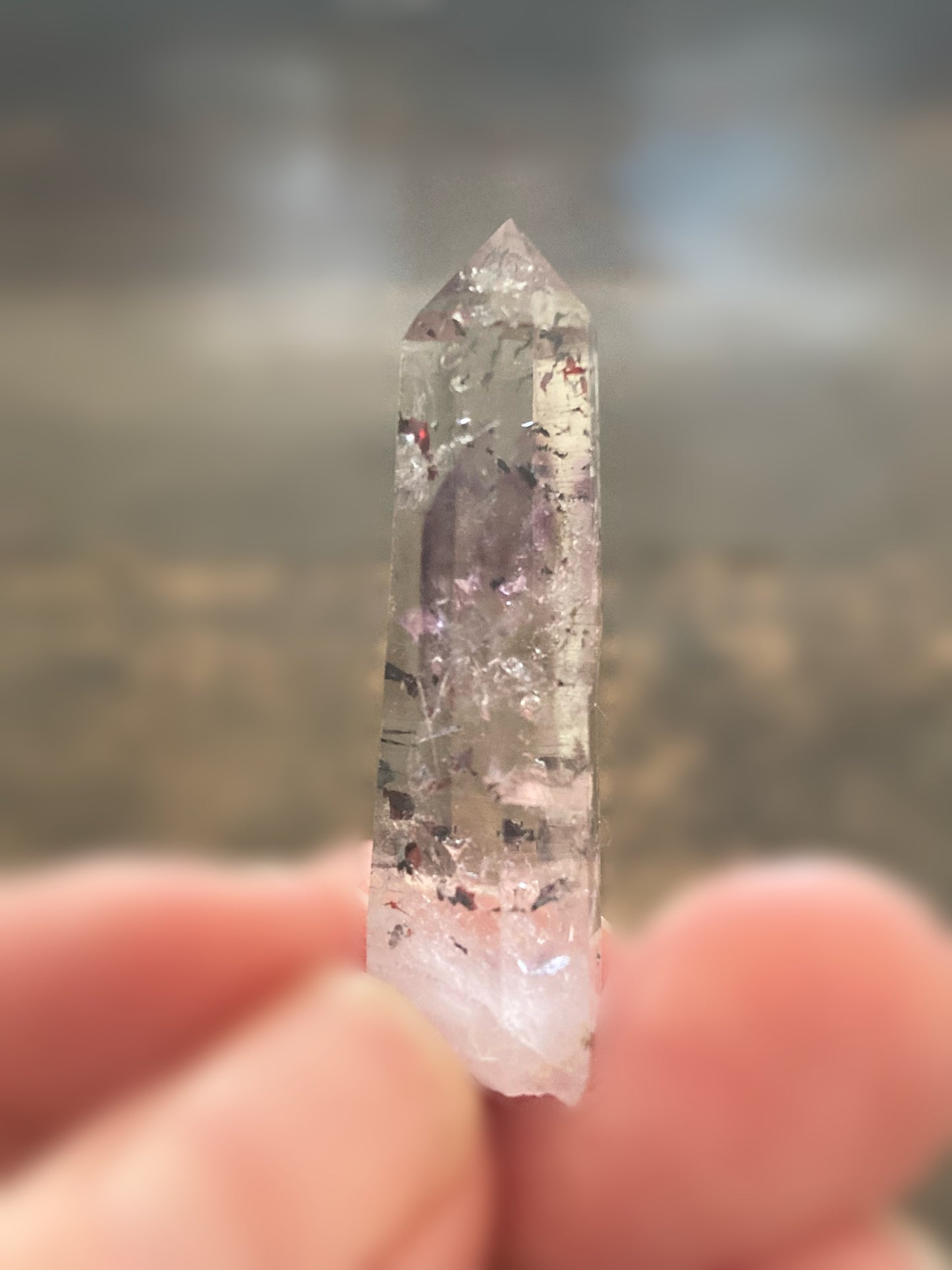 『 ブランドバーグ アメシスト with ヘマタイト 』3  Brandberg Amethyst with Hematite flecks 3